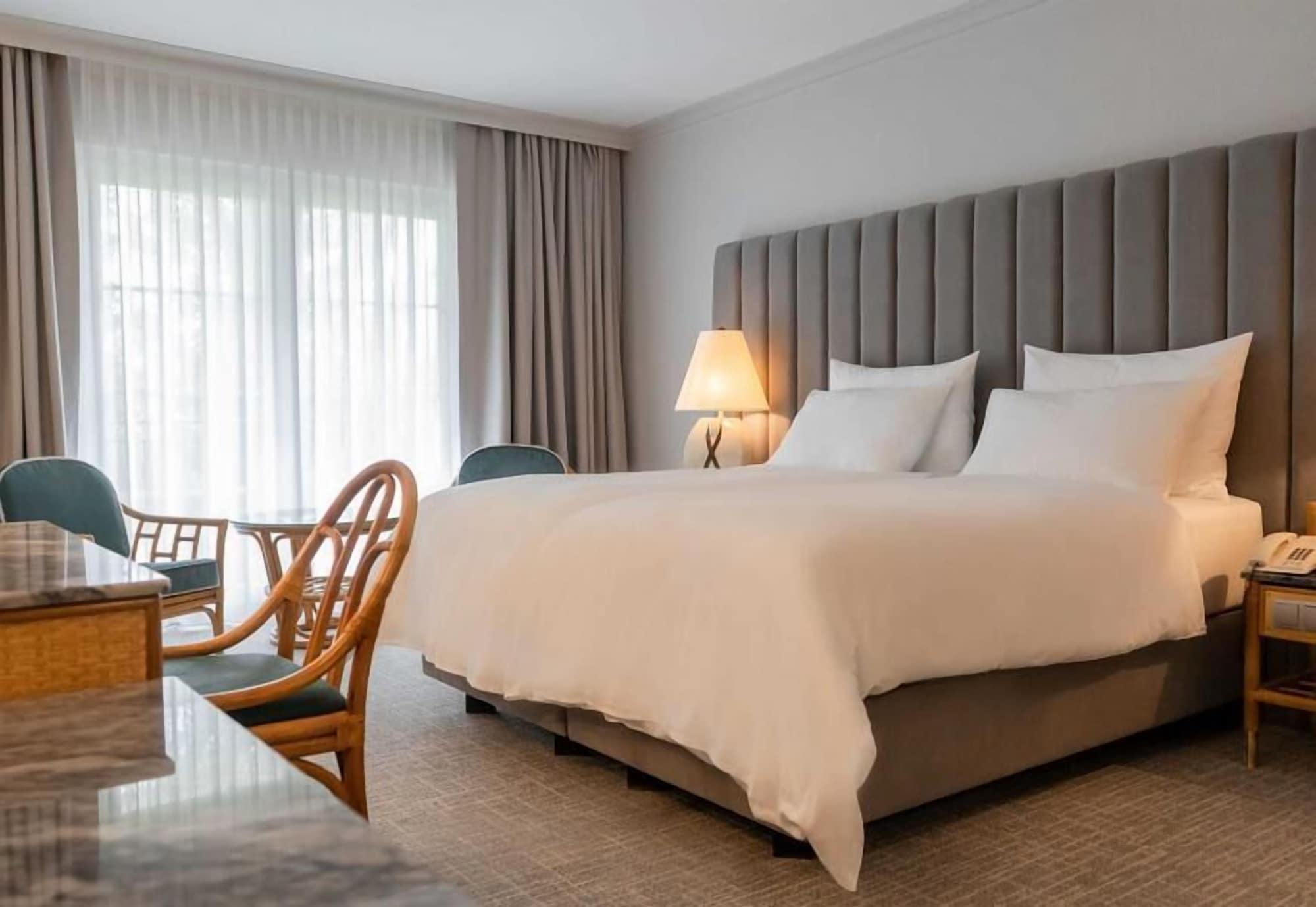 อีเวนท์โฮเทล พีราไมด์ Hotel โวเซนดอร์ฟ ภายนอก รูปภาพ